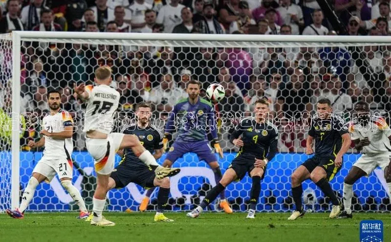 意昂体育3平台孩176五八27员颐驰 06